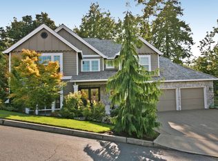 1905 NW Cedar Ridge Dr, Portland, OR 97229