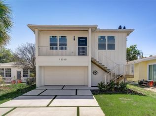 13240 2nd St E, Madeira Beach, FL 33708