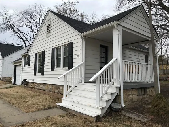 3906 Elledge Dr, Roeland Park, KS 66205