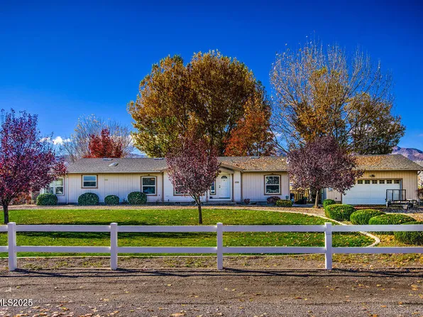 7 Pinto Dr, Yerington, NV 89447
