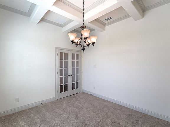 4th image of 1007 Olivia Dr