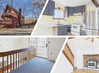 175 Salisbury Rd, Bushkill, PA 18324