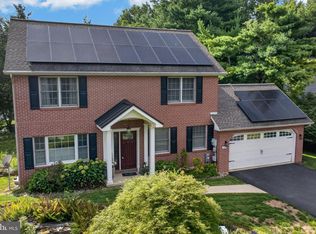 109 Farmstead Cir, Lebanon, PA 17042