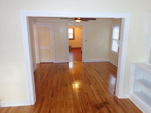 5th image of 5243 Woodland Ave