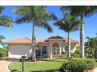 8419 Mallow Ln, Naples, FL 34113