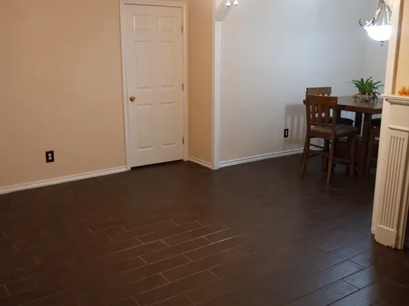 9010 Talton St, Houston, TX 77078