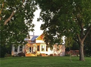 27170 Smither Rd, Weston, MO 64098