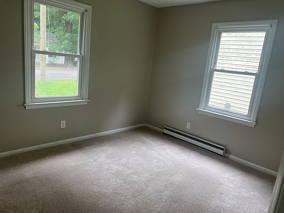 4th image of 1408 Weldon Ave