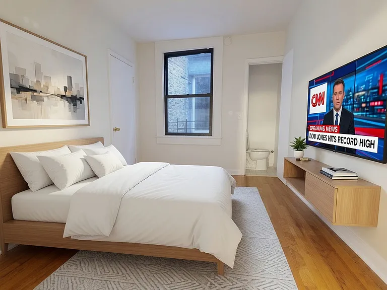 217 E 29th St #52 — Photo 3