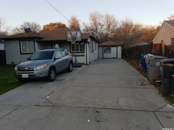 1939 Iris Ave, Sacramento, CA 95815