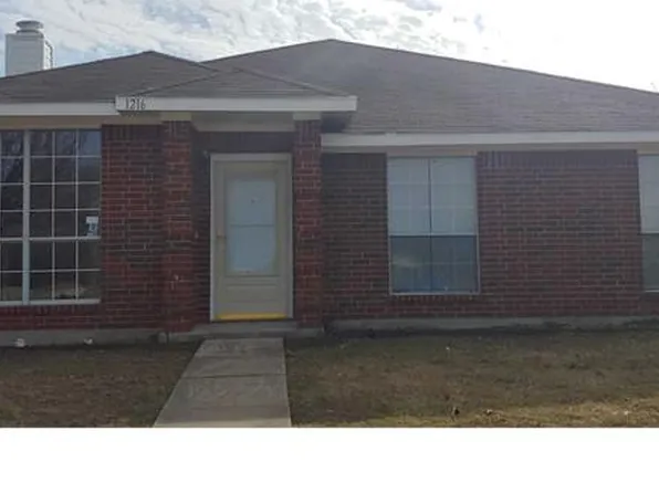 1216 Weaver St, Cedar Hill, TX 75104