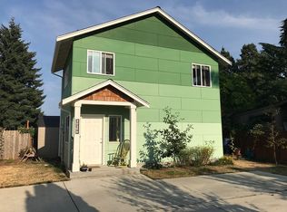 9026 13th Ave NW #B, Seattle, WA 98117