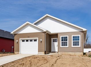 1719 Thornhill Dr, South Bend, IN 46614