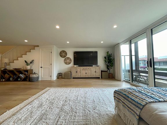 5th image of 1382 Plaza Pacifica