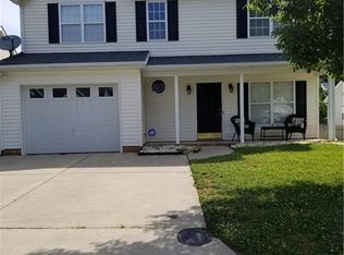 5 Bluestem Ct, Greensboro, NC 27405
