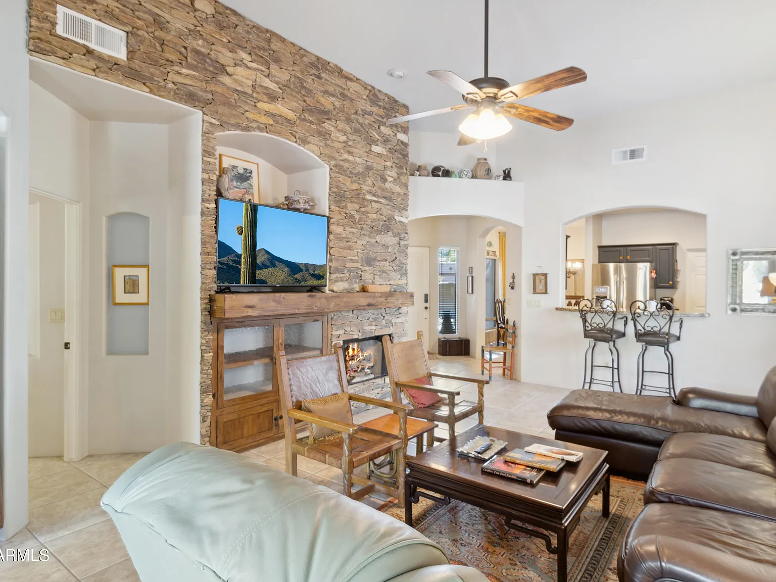 2 bed, 2.0 bath, 1526 sqft, $4,500 — Photo 4