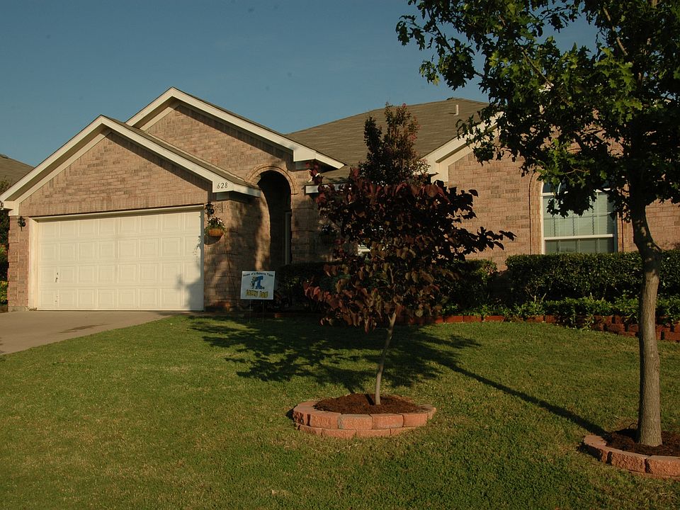 1st image of 628 Dover Heights Trl