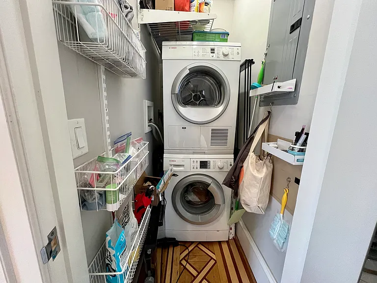 274 Clarendon St #1 — Photo 8