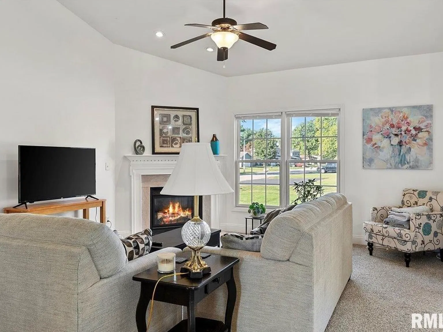 3 bed, 1579 sqft, $2,350 — Photo 3