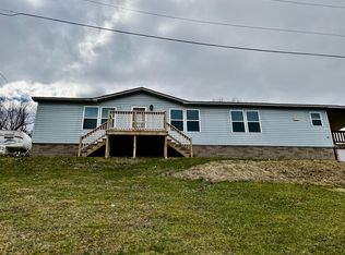 95 Camway Ln, Charleroi, PA 15022