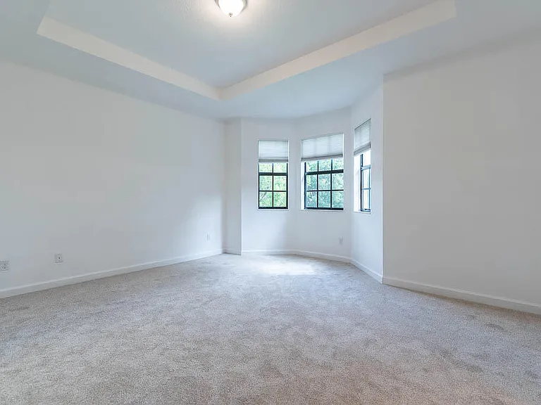 10283 Wellington Parc Dr — Photo 19