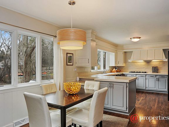 Kitchen / Breakfast Room
