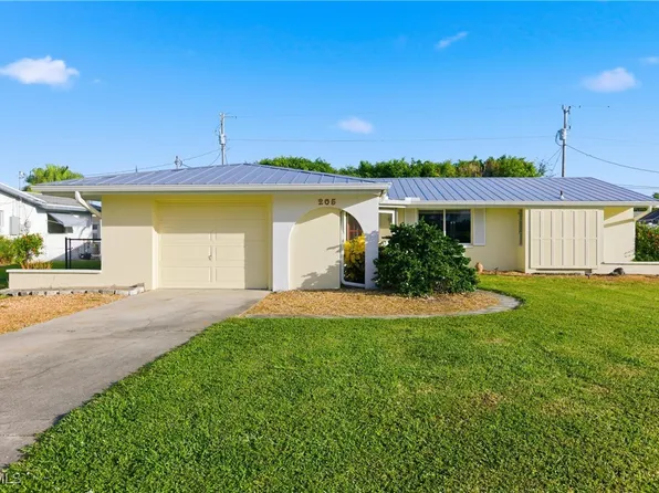 205 SE 44th Ter, Cape Coral, FL 33904