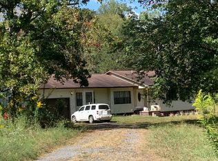 471 Green Briar Cove Rd, Union Grove, AL 35175