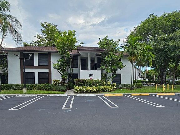 2nd image of 204 Lake Pointe Drive #107