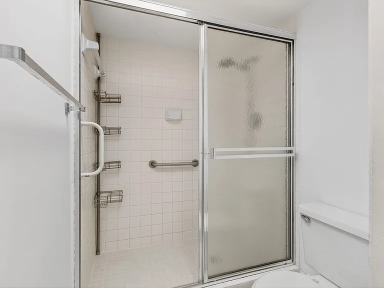 1501 Cayman Way #1501C4 — Photo 35