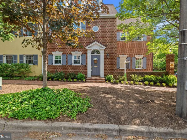 804 Wolfe St, Alexandria, VA 22314