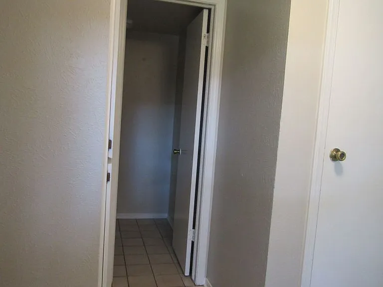 5406B NW Sir Brian Ave — Photo 5