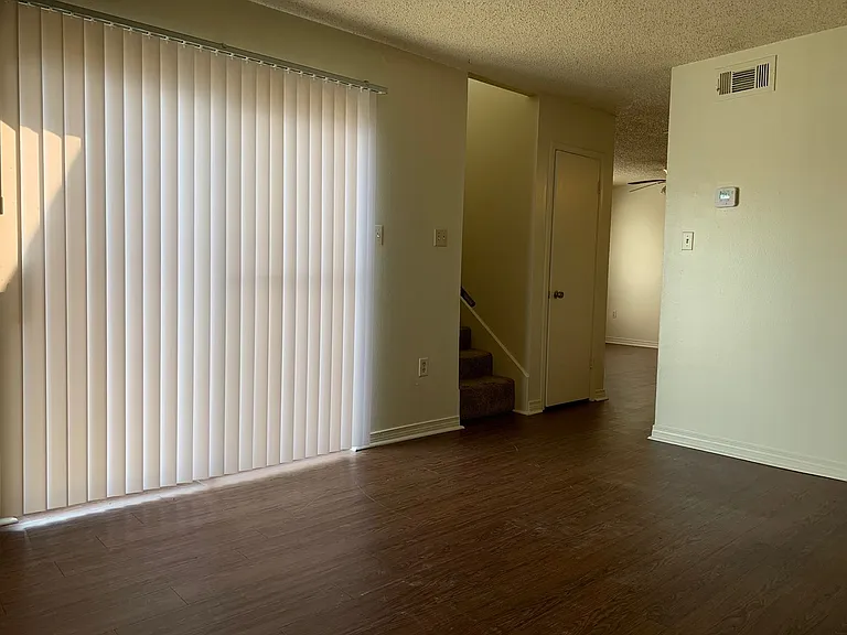 8145 Bayou Fountain Ave — Photo 9