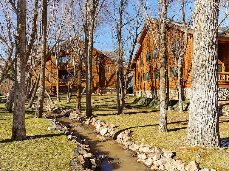 3987 N Timber Wolf Ln #11A — Photo 26