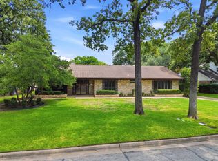 2308 Briarwood Blvd, Arlington, TX 76013