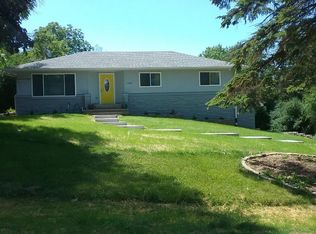 1265 Woodside Ln, Elm Grove, WI 53122