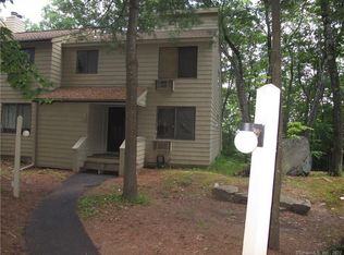 311 Cliffside Dr UNIT 311, Torrington, CT 06790