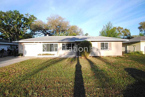 210 S Comet Ave Photo 1 210 S Comet Ave Photo 1