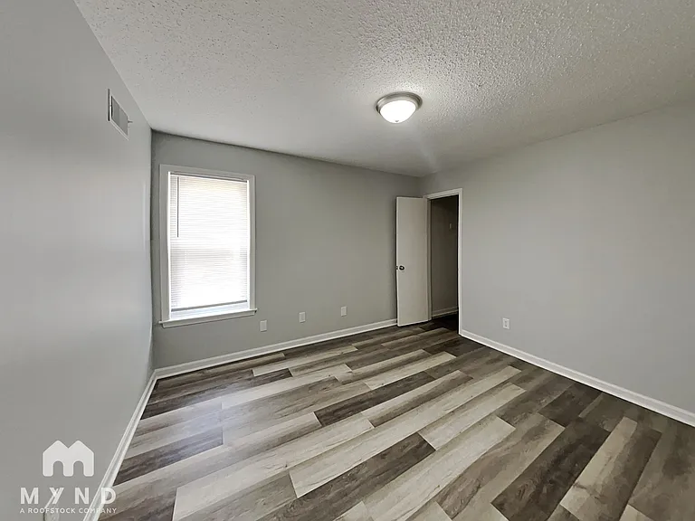 4574 Trout Valley Dr — Photo 12