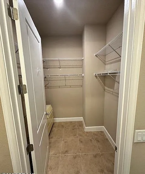 6326 Hanfield Dr — Photo 20