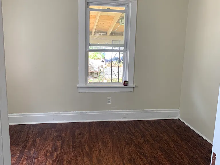 636 Wyoming Ave #2 — Photo 3