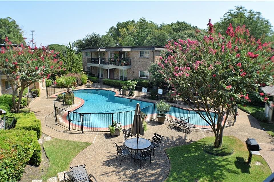 1st image of 7904 Royal Ln #225