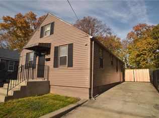 19 Riverside Ave, Johnston, RI 02919
