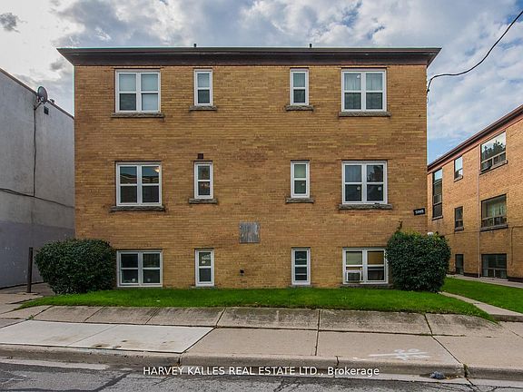 5th image of 2905 Saint Clair Ave E #8