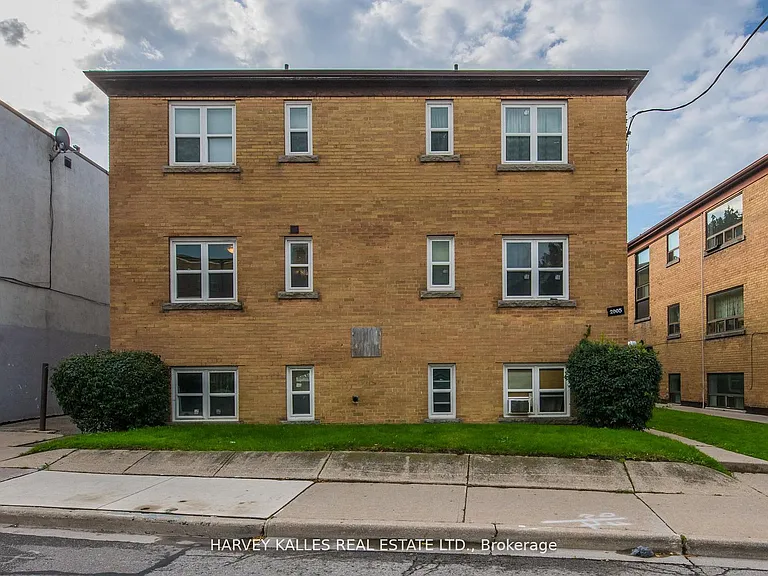 2905 Saint Clair Ave E #12 — Photo 5