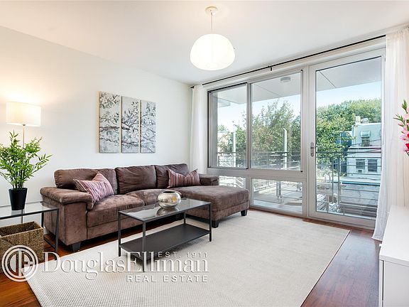 4th image of 187 13th St #2B