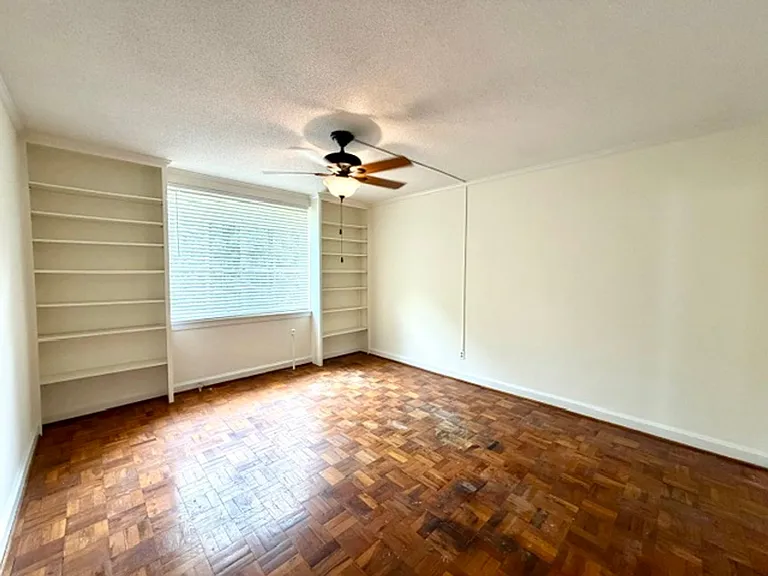 1121 Myrtle Ave #16 — Photo 7