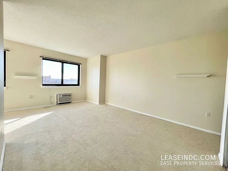 1816 New Hampshire Ave NW #1006 — Photo 5
