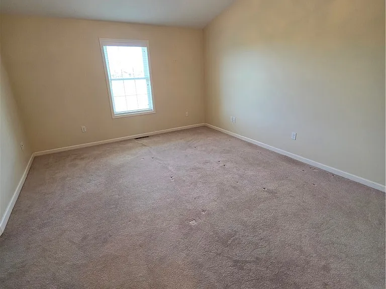 16653 E Main St — Photo 9