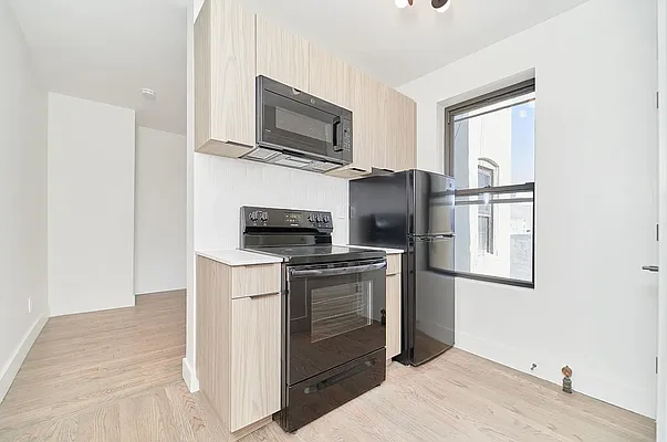 Rented by Living New York | media 11